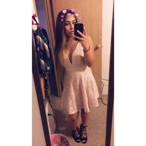 Meet your Posher, Izzy